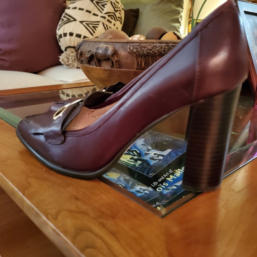 NWOB NW Zoro Loafer Pumps - Picture 2 of 5